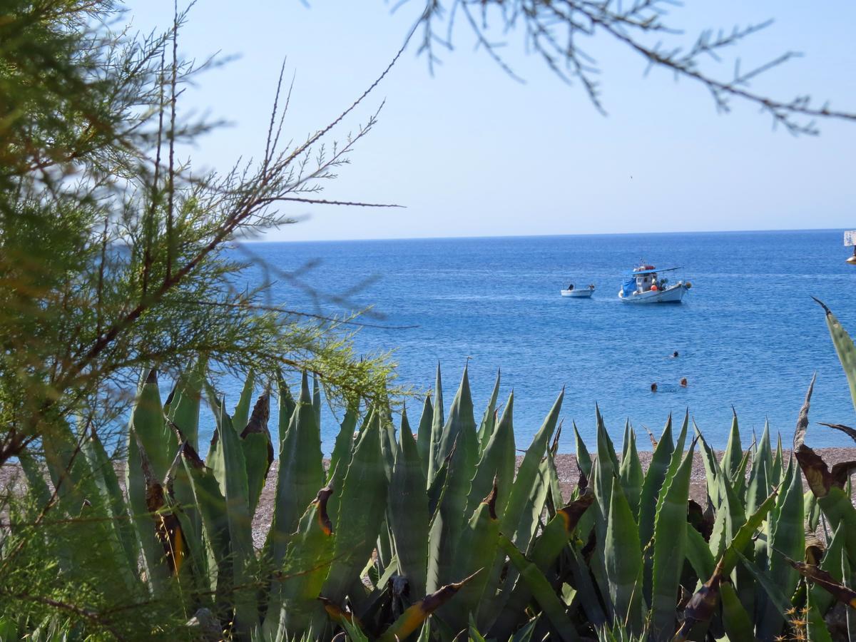 Loukas Beach Rooms Kiotári Kültér fotó