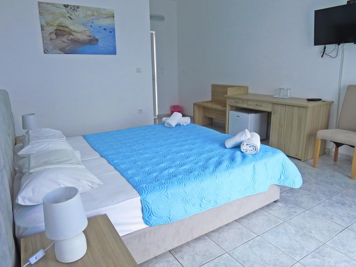 Loukas Beach Rooms Kiotári Kültér fotó